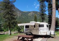 wallowa-lk-park-river-escape-trailer